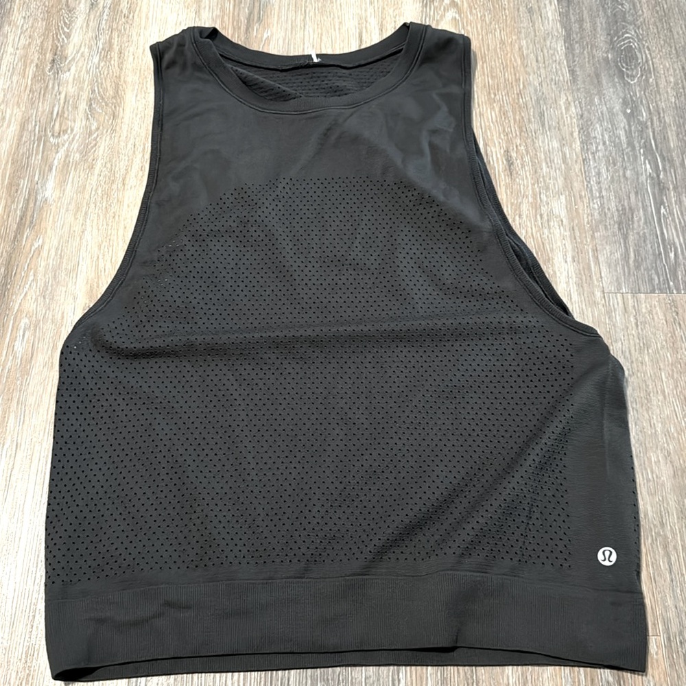 Lululemon mesh tank